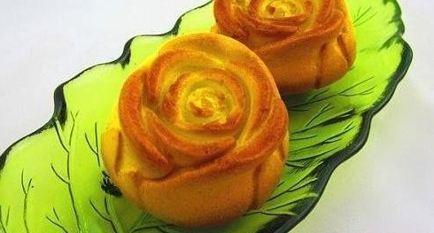 金玫瑰海綿蛋糕