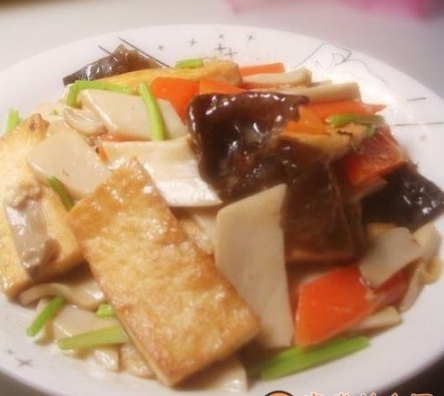 杏鮑菇燉豆腐