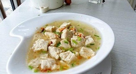 凍內酯豆腐湯