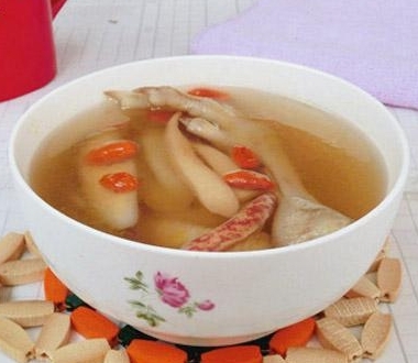 淮杞雞腳響螺片湯