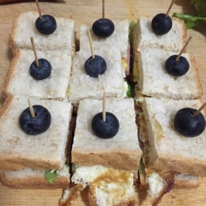 藍莓九宮格三明治