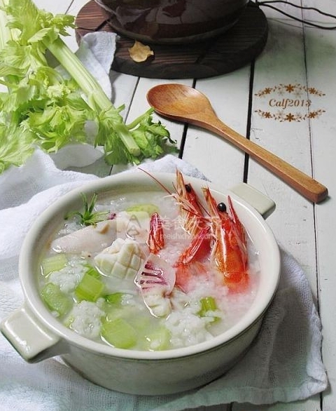芹菜海鮮砂鍋粥