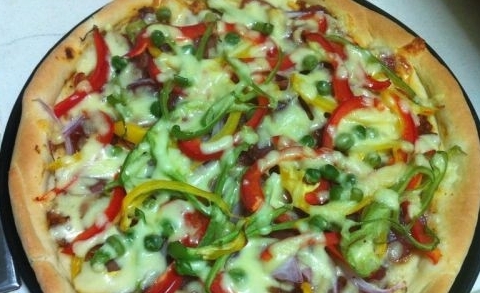 火腿蔬菜披薩