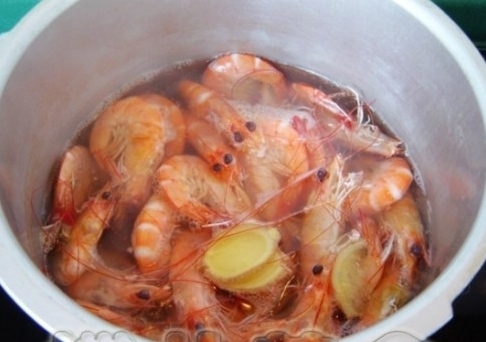 白蘿蔔絲鮮蝦湯