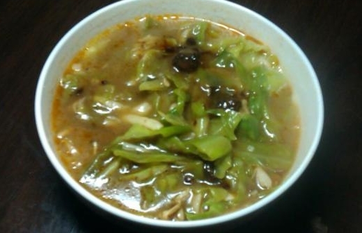 豆腐青椒雞蛋紫菜菌湯