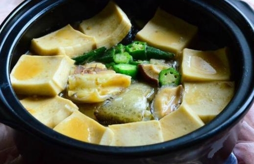鱘龍魚頭豆腐砂鍋