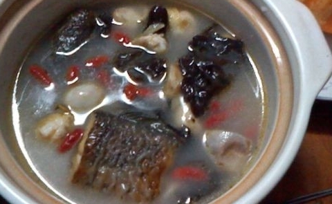 芋艿黑魚湯