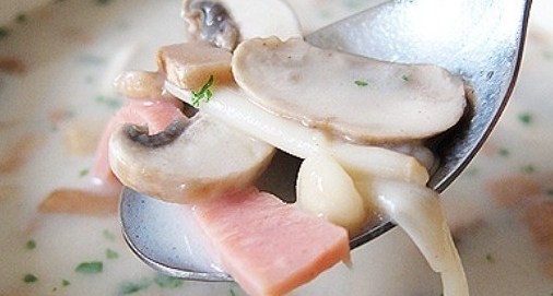 蘑菇奶油濃湯