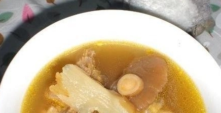黃芪天麻干蘑雞架湯