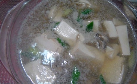 福州家常菜海蠣豆腐湯