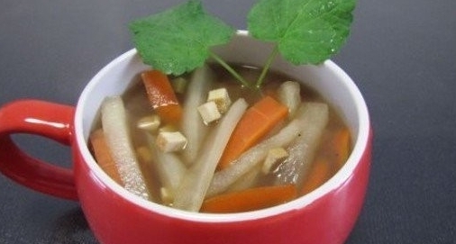豆乾蘿蔔湯