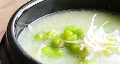銀魚蠶豆湯