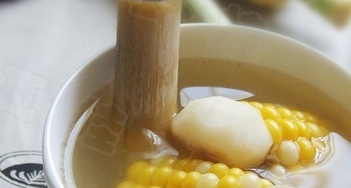 馬蹄竹蔗甜玉米豬骨湯