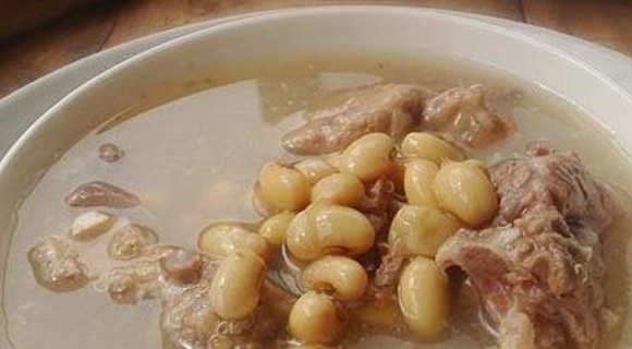 黃豆藜麥排骨湯