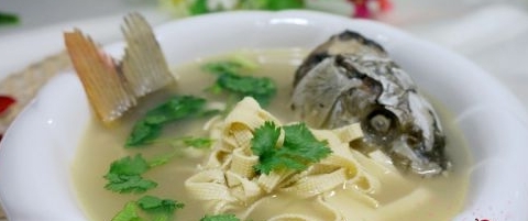 魚頭魚尾豆腐絲湯