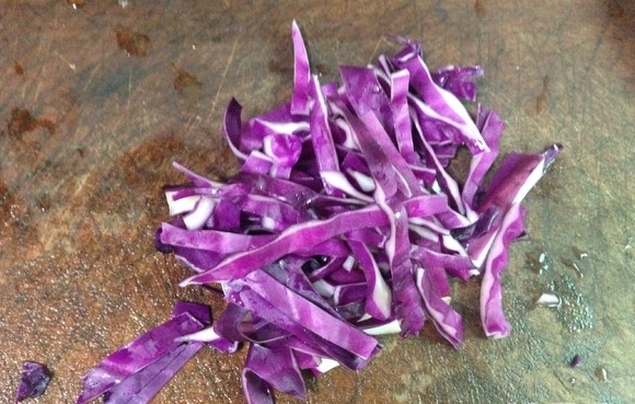 紫甘藍榨菜絲