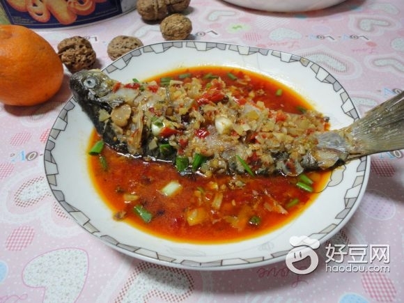 酸菜燒鯽魚