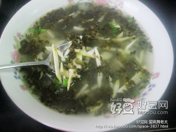 酸菜竹筍湯