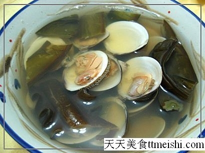 蛤蜊裙帶菜湯