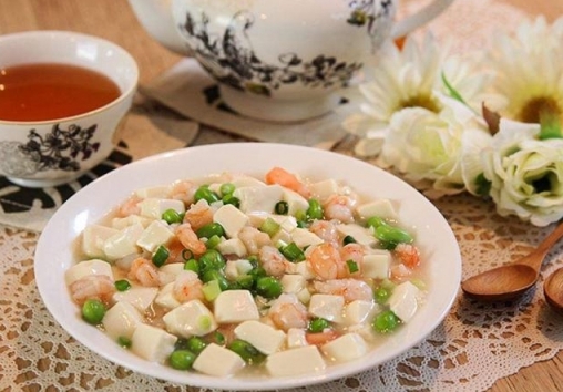 蝦仁鮮豆腐，蝦的料理做法