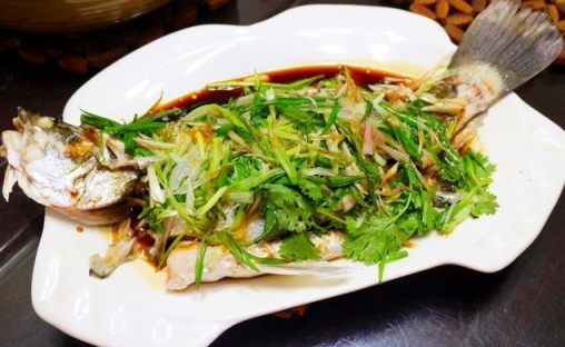 清蒸魚，肉質最嫩最鮮味的做法