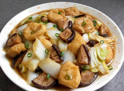 油豆腐炒白菜的做法