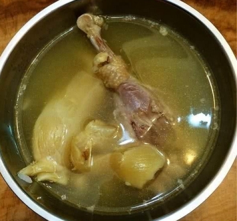 家庭版燉雞湯，燉雞湯的正確做法