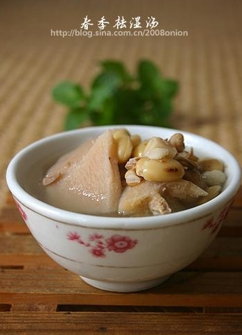 茯苓炒扁豆薏米淮山谷牙麥芽豬骨湯