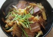 鹹肉炒花菜