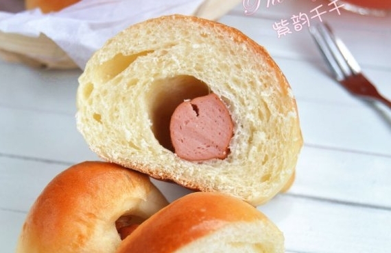 熱狗腸麵包