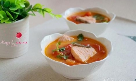 三文魚番茄湯