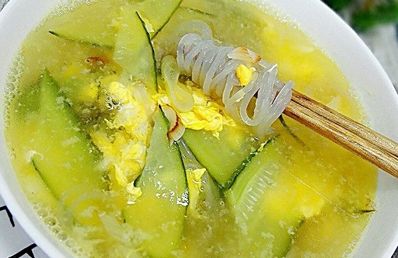 黃瓜雞蛋粉條湯