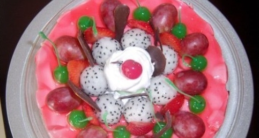 果盆水果蛋糕
