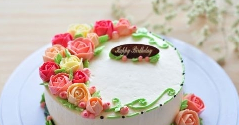 奶油霜裱花蛋糕
