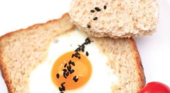 心型麵包煎蛋