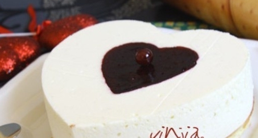 紅莓白巧克力慕斯蛋糕