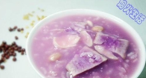 紫薯花生百合粥