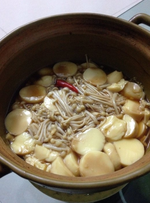 金針菇日本豆腐煲