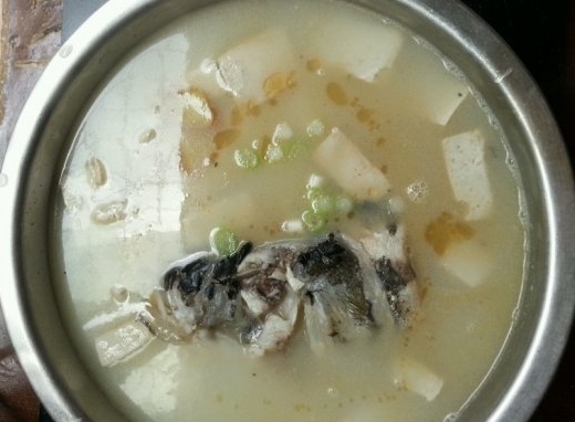 豆香魚頭湯