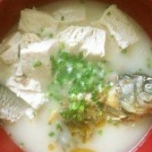 豆腐鯽魚湯---咸鮮可口湯