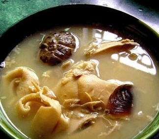 黃芪猴頭菇湯