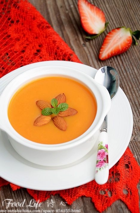 百合南瓜濃湯簡單又營養的早餐飲品