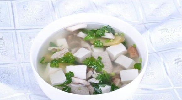 豆腐瘦肉湯