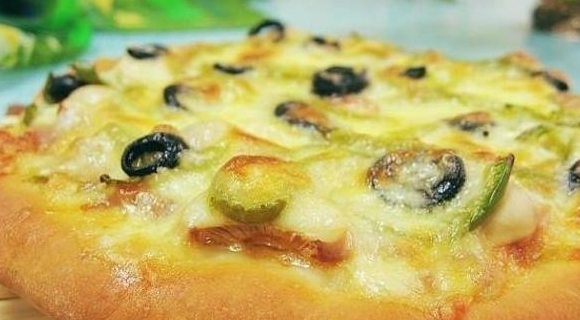 培根橄欖披薩