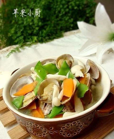 海鮮菇花蛤湯