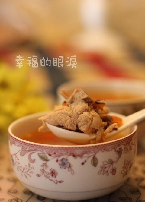 番茄墨魚排骨湯