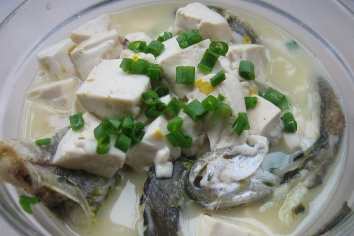 鯰魚燉豆腐大全_鯰魚燉豆腐是哪個地方的菜?
