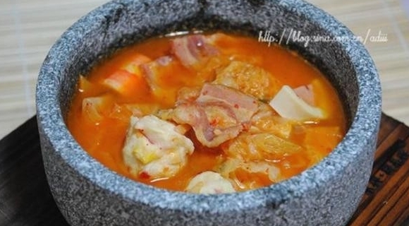 石鍋魚丸泡菜湯