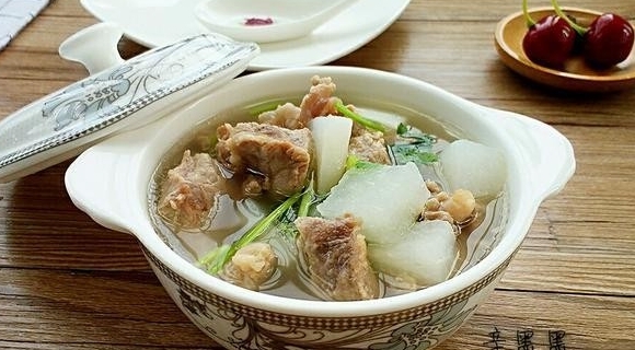 清燉牛肉蘿蔔湯