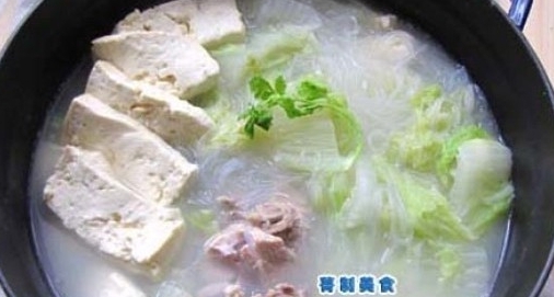 排骨白菜豆腐湯